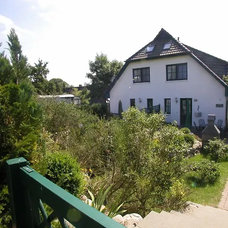 Ferienhaus-seeadler-in-gross-zicker-halbinsel-moenchgut * Groß Zicker