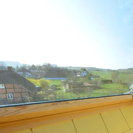 Ferienhaus-seeadler-in-gross-zicker-halbinsel-moenchgut Groß Zicker